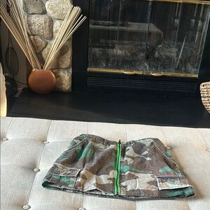 Furst of a Kind LF Camo Zip Mini Skirt Size 25